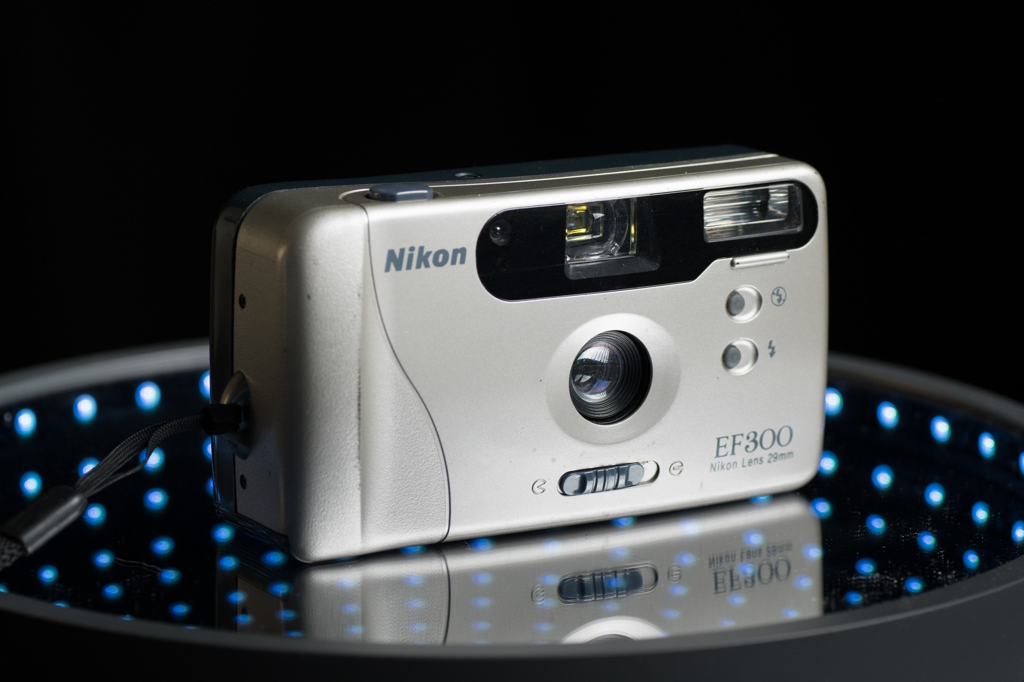 [A VENDRE] NIKON EF300
